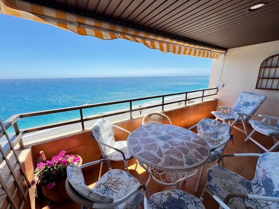 Pushe Playa Velilla Beach & Tradition 3 Almuñécar المظهر الخارجي الصورة